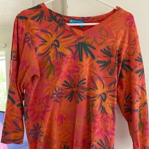 Fresh Produce top with 3/4 sleeves.